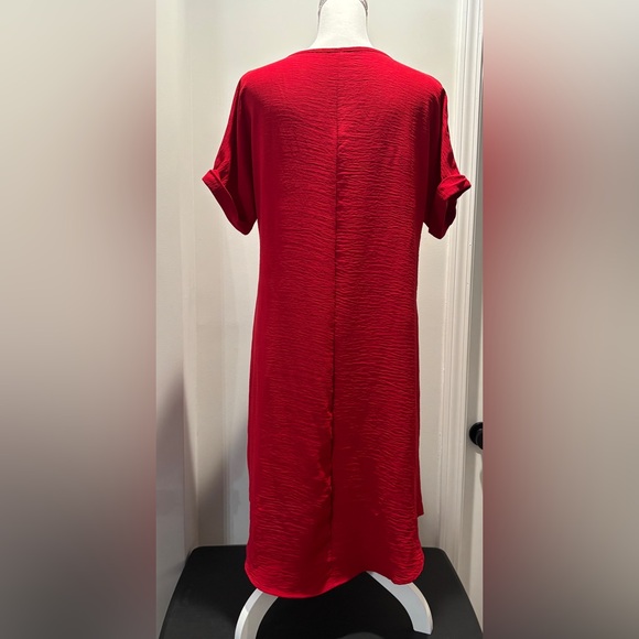 Elegant Red Women's Dress - Picture 4 of 10